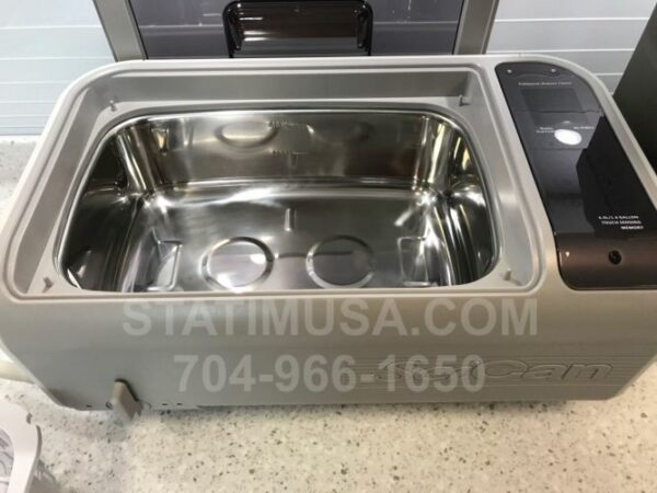 This is a Scican StatClean Ultrasonic Cleaner OEM SC-P4862 open showing the tank.
