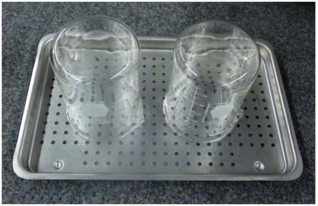 glassware placed properly on tray for sterilization Statim USA